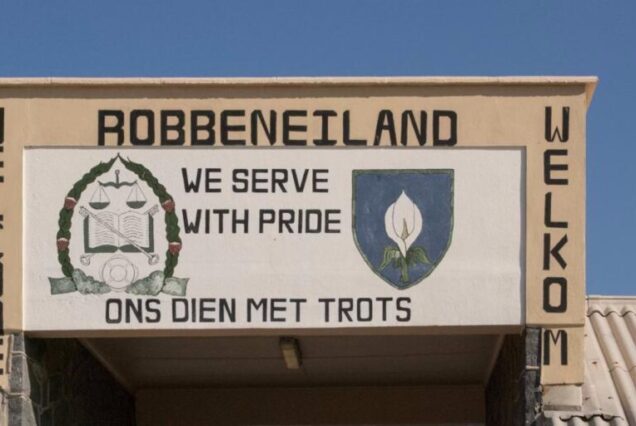 Robben Island Tour with Return Transfer